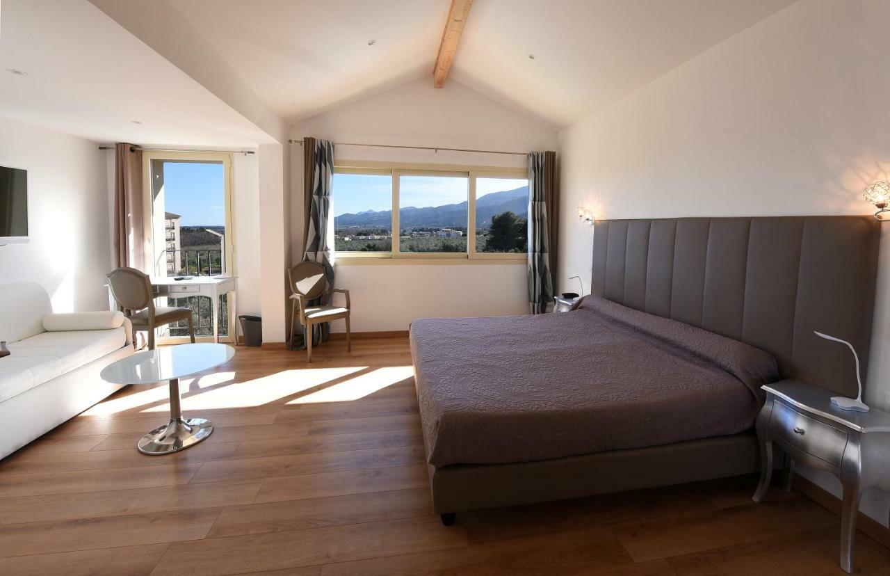 Castellu Rossu Hotel Lucciana  Luaran gambar
